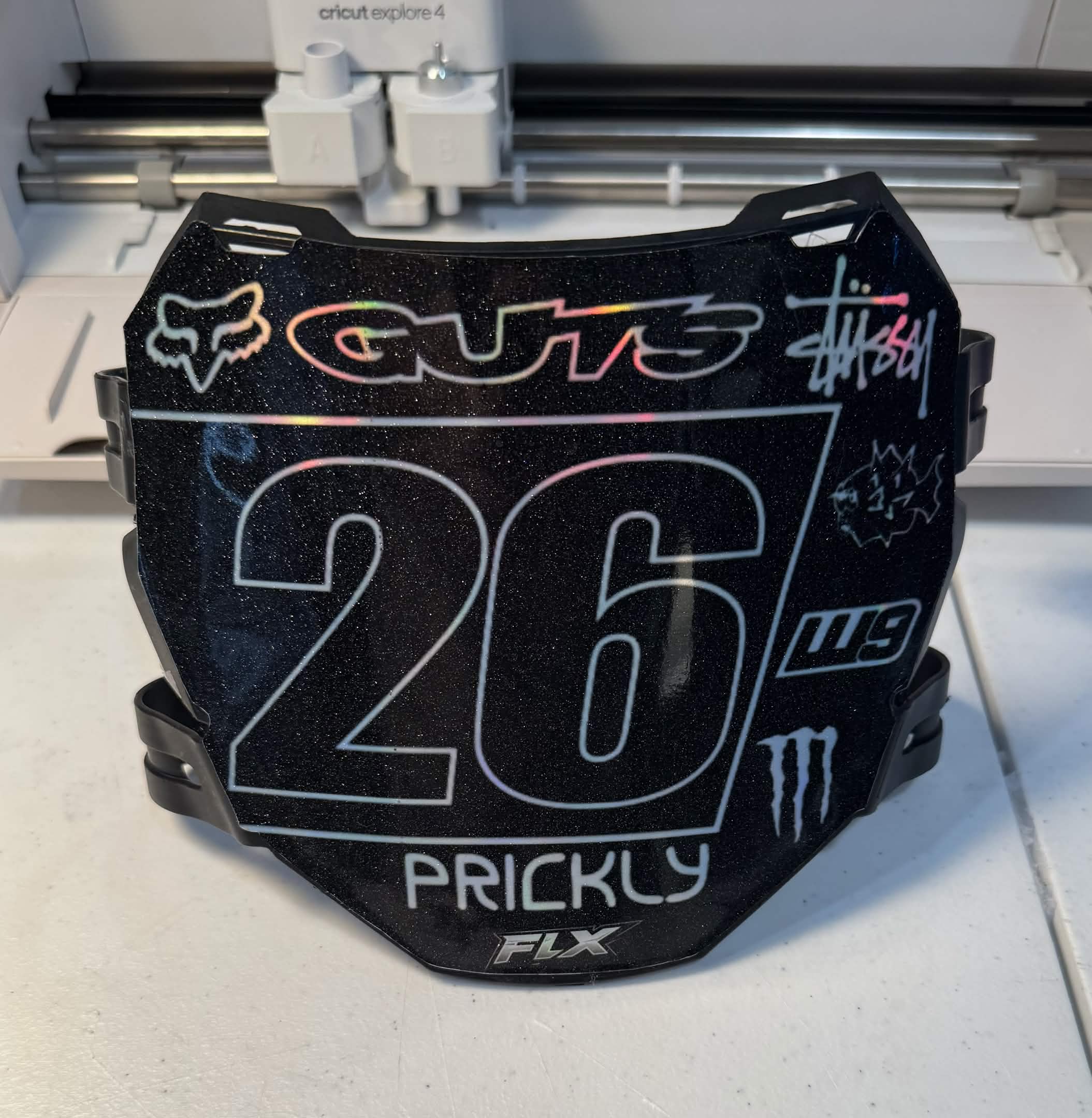 Odi, MotoCutz Outline Series